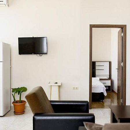 Apartments 37B Batum Dış mekan fotoğraf