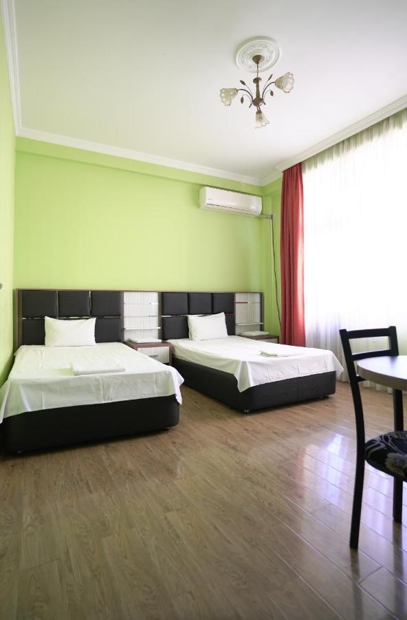 Apartments 37B Batum Dış mekan fotoğraf