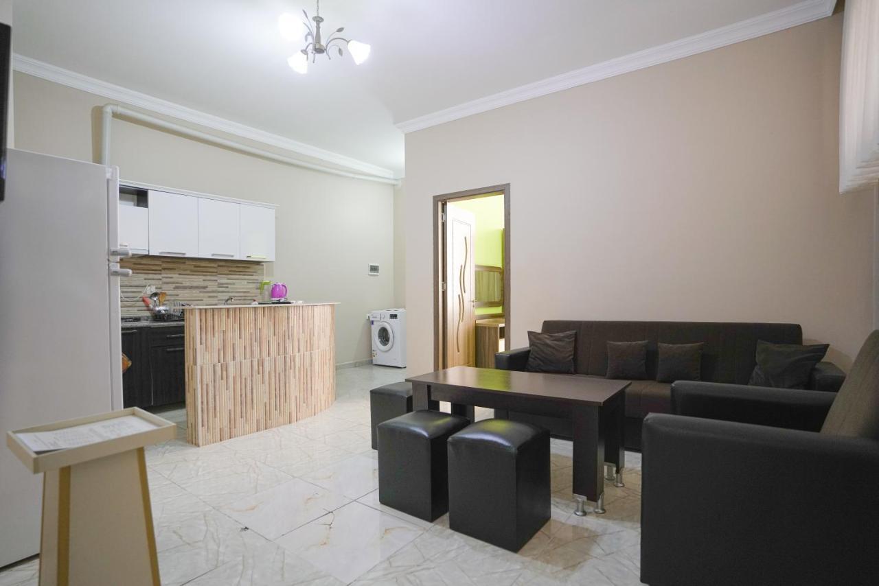 Apartments 37B Batum Dış mekan fotoğraf