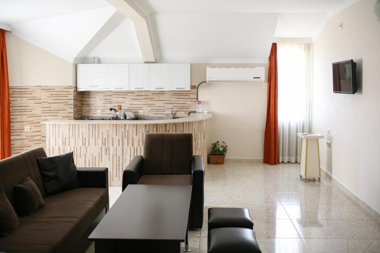Apartments 37B Batum Dış mekan fotoğraf
