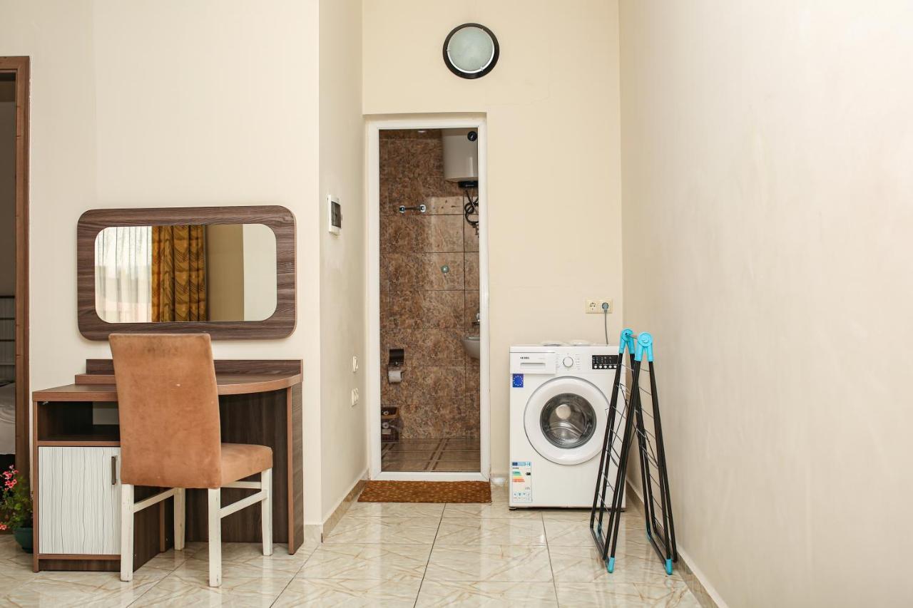Apartments 37B Batum Dış mekan fotoğraf