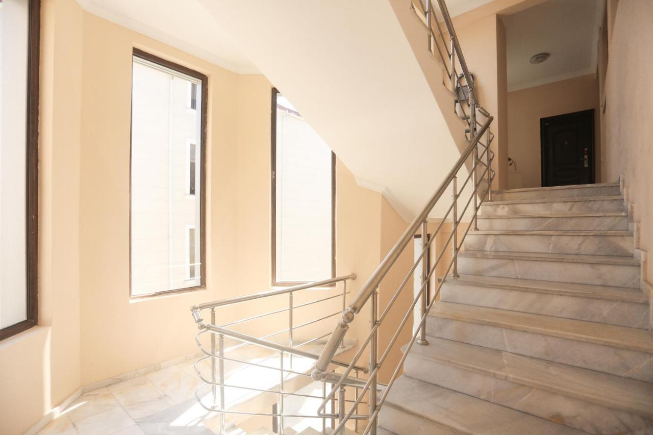 Apartments 37B Batum Dış mekan fotoğraf