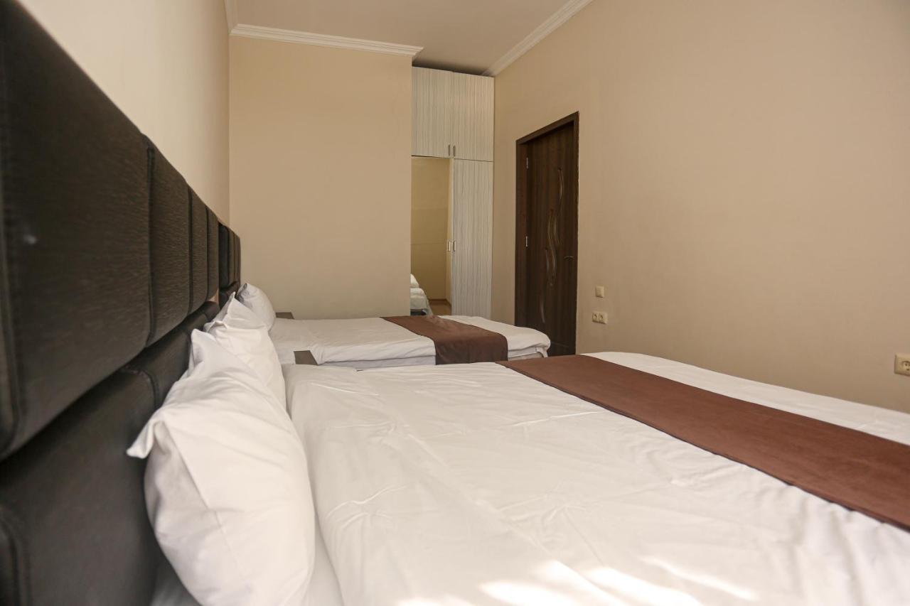 Apartments 37B Batum Dış mekan fotoğraf